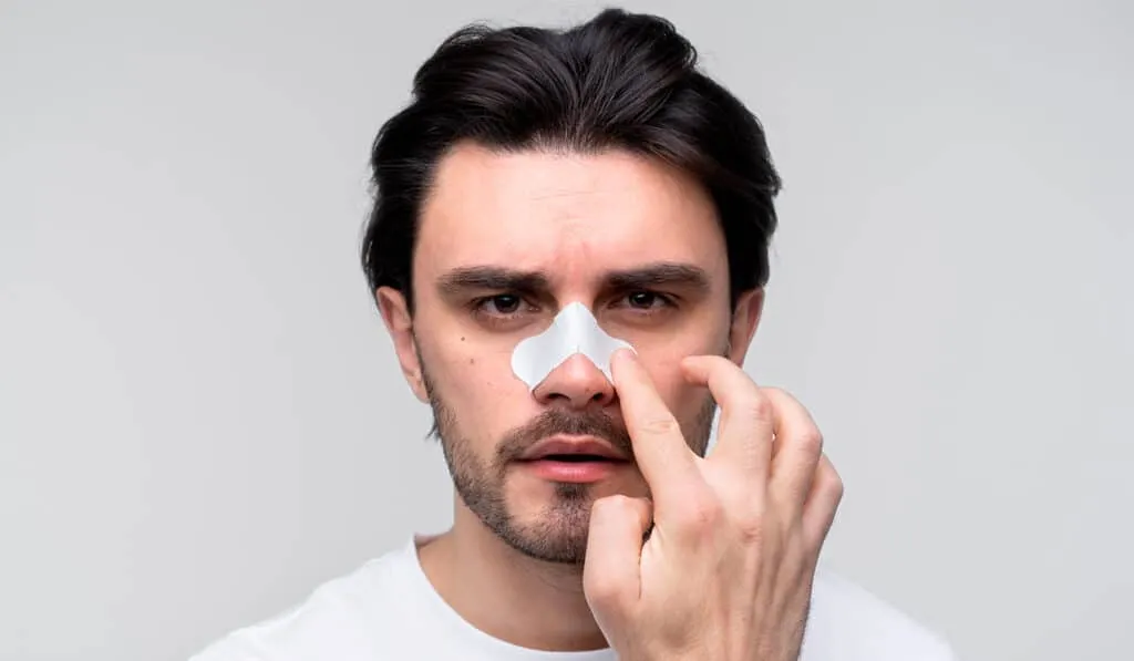 تجميل الأنف بالخيوط الذهبية